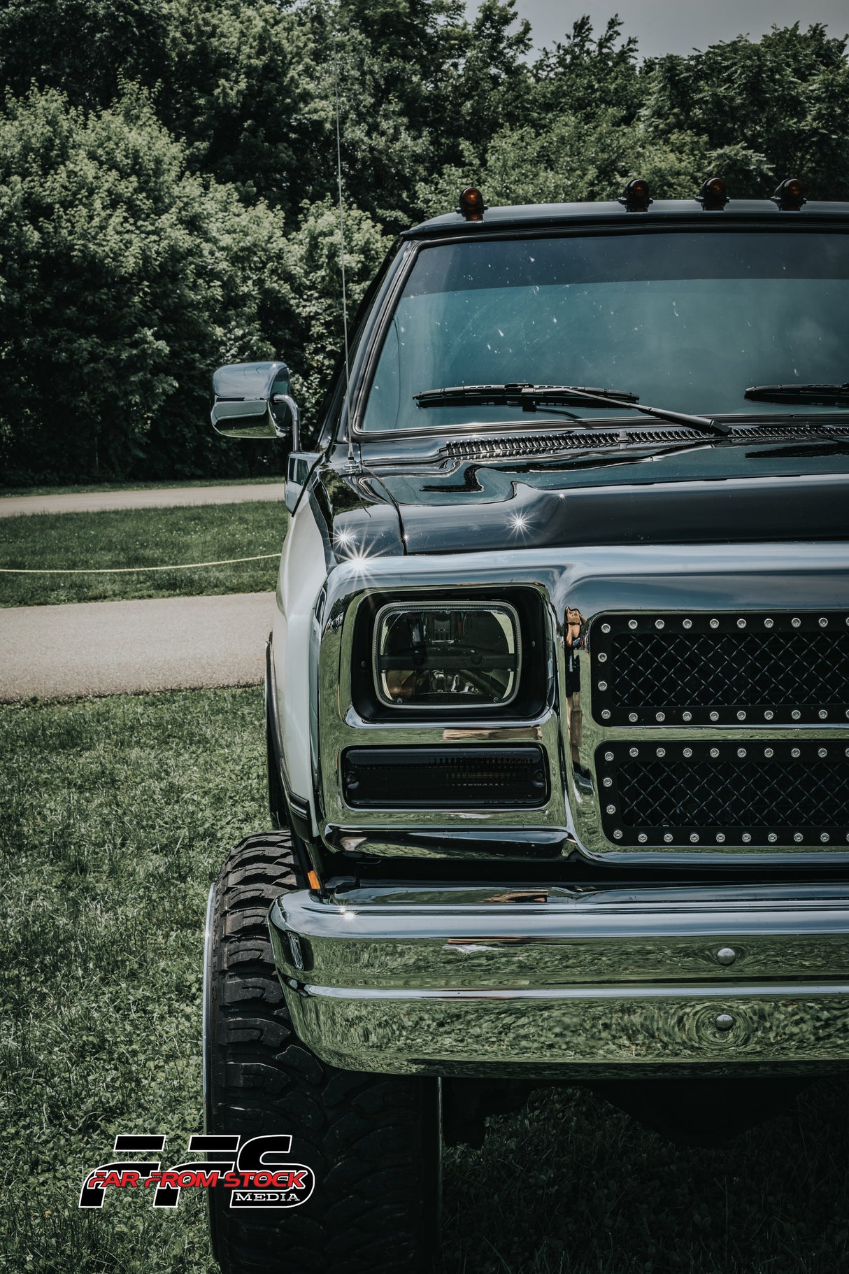 Headlight Kits by FarFromStock FarFromStock
