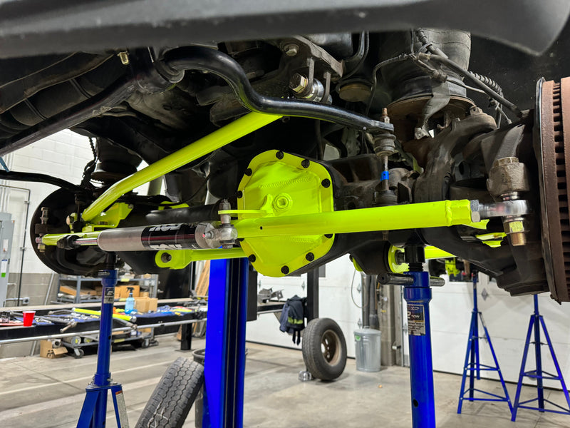 17 & Up Ford Super Duty Track Bar & Axle Track Bracket