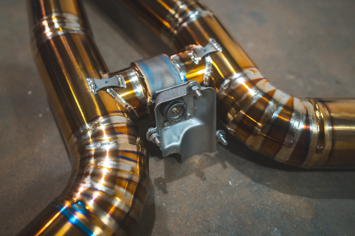 Mercedes W213 E63 AMG / AMGs Valved Sport Exhaust System Valvetronic Designs