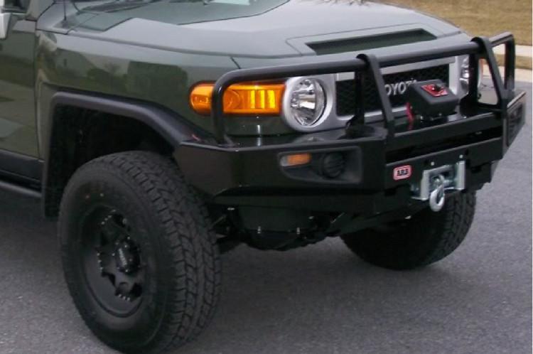 ARB 3420210B Toyota FJ Cruiser 2007-2014 Deluxe Front Bumper Winch Ready with Grille Guard, Black Powder Coat Finish