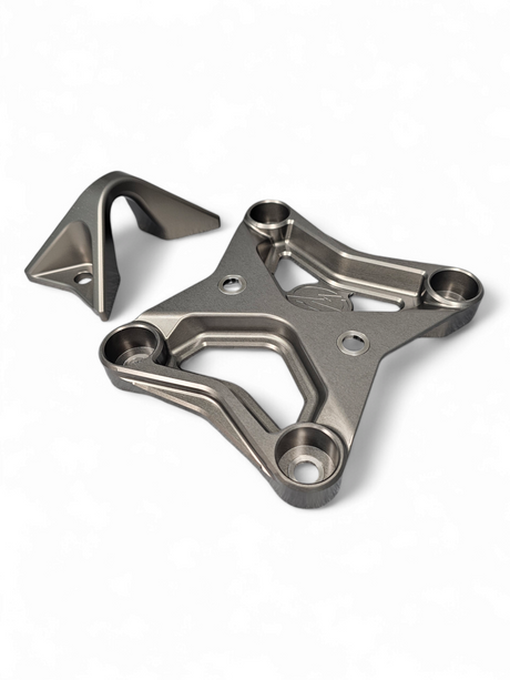 2017 to current Can Am X3 Maverick 6 bolt EOD XL Radius Rod Plate with Tow Hook Gun Metal www.elektricoffroad.com