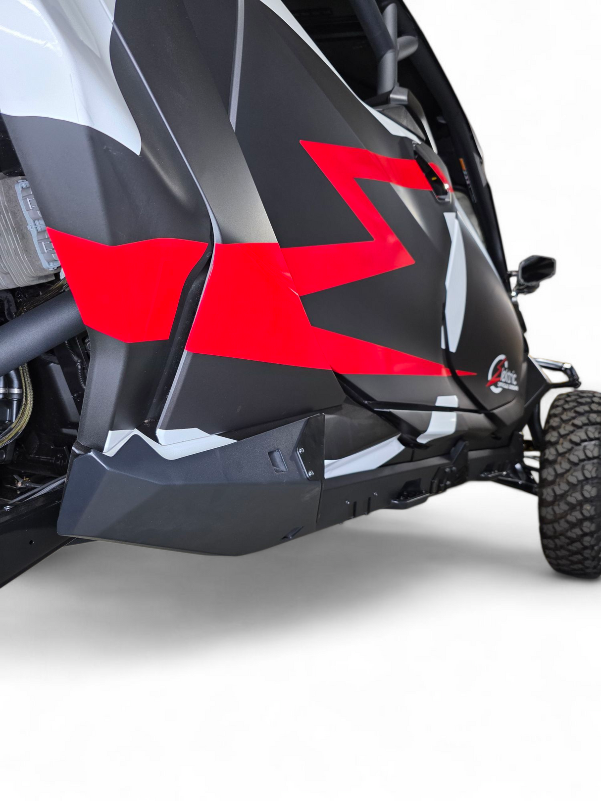 2024+ Can Am Maverick R Volt Rocker Steps 4 Seat www.elektricoffroad.com