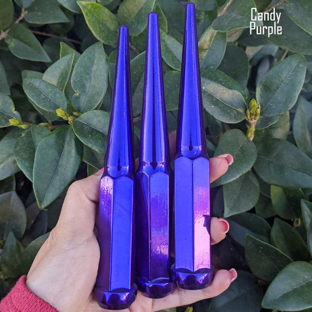32 Pc 14x1.5 Spike Lug Nuts 6" Tall - Powder Coated - Various Colors