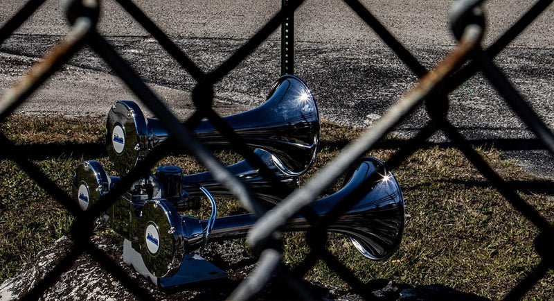 Outlaw Chrome Train Horn