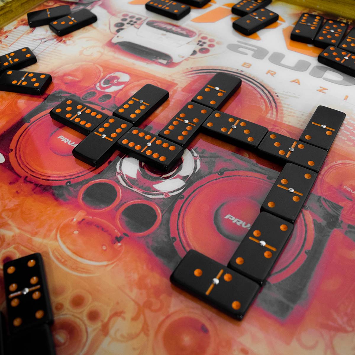 PRV Dominoes PRV Audio