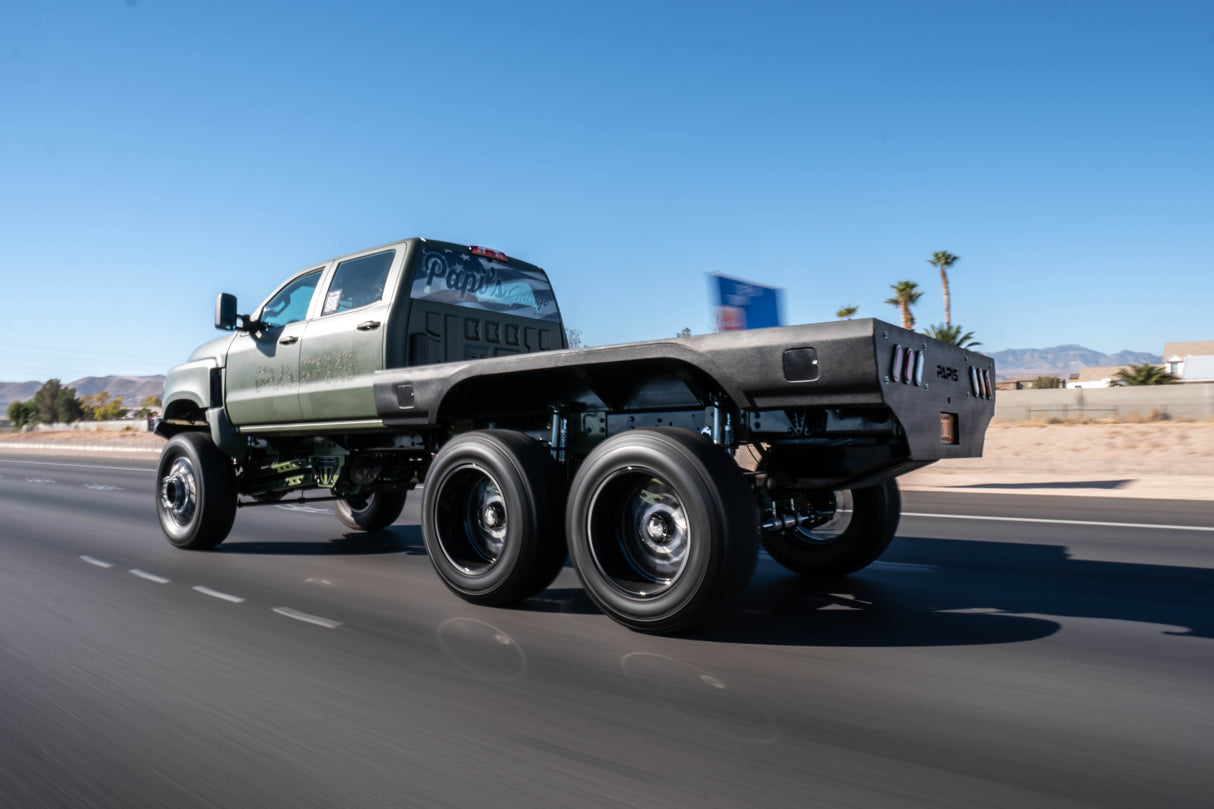 2020 Chevy 5500 6x6 Flat Bed Papis