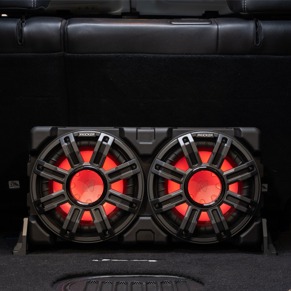 Kicker Plug & Play Marine 5-Channel Amp and Sub Bundle | '07- '18 Jeep JK Wrangler