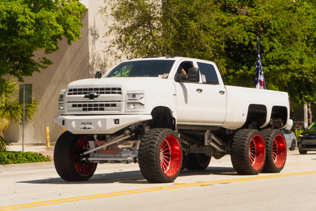 2020 Chevy 5500 6x6 Papis