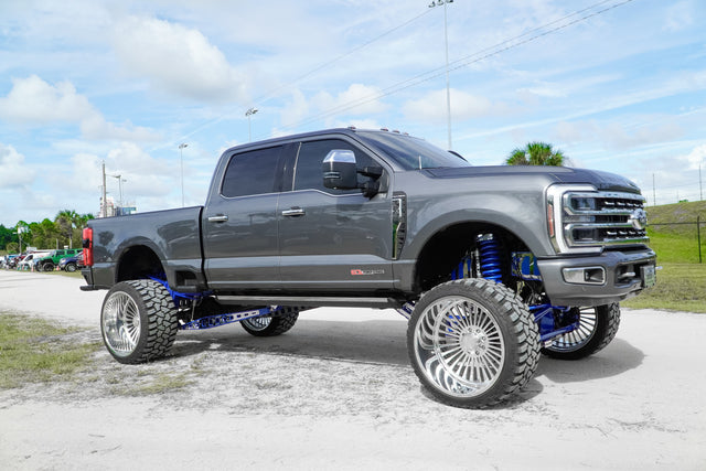 2024 F250 8 inch lift kit Papis