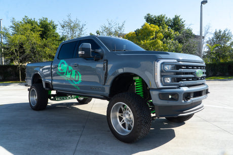 2023 F250 8 inch lift kit Papis