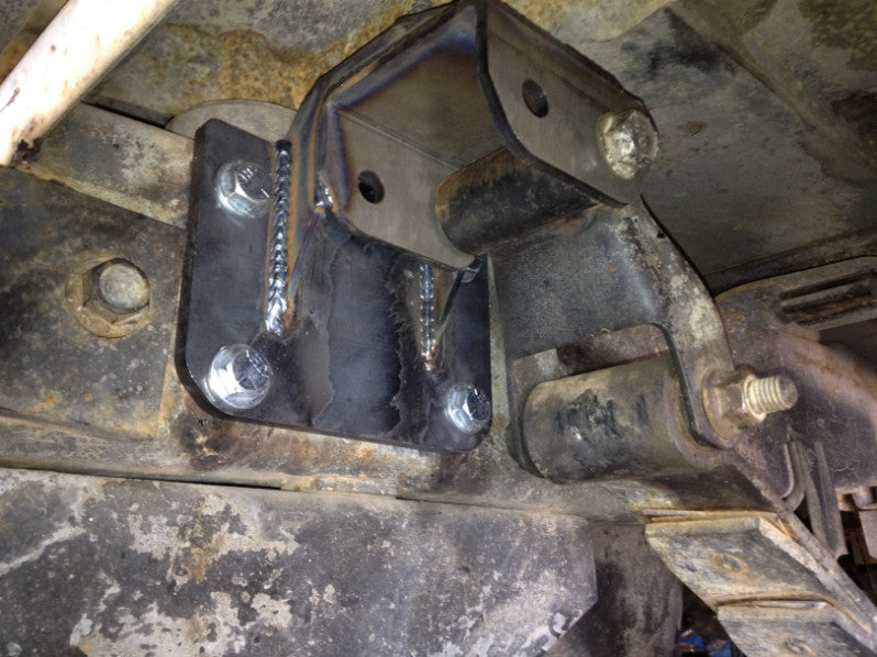 2" & 4.5" Rear Shackle Flip Kits - 1978-1997 Ford F-Series Sky's Offroad Design