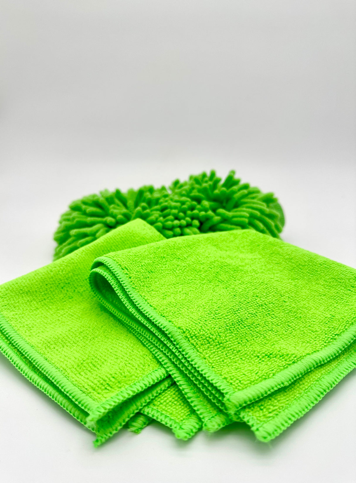 Mit and Towel Combo Combat Clean