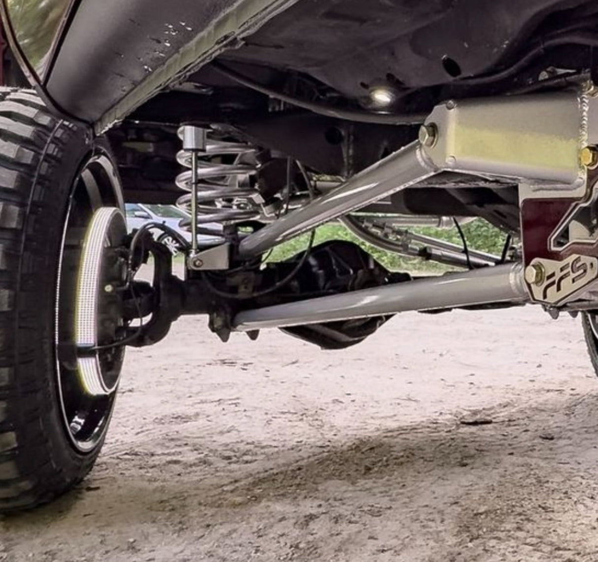94-02 2g Dodge Ram Bolt On Four Link CRADLE Conversion Far From Stock