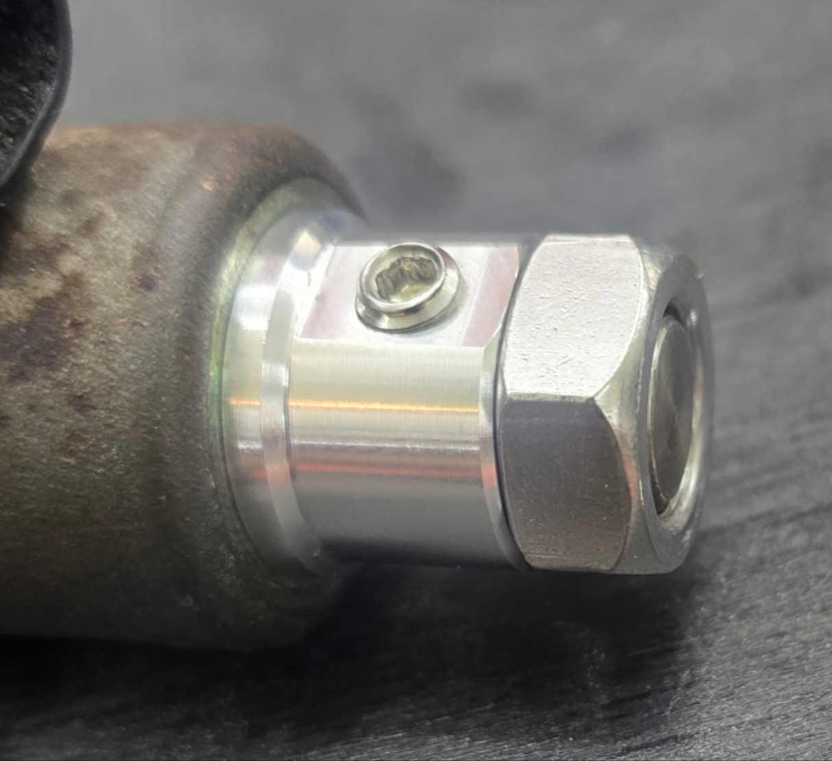 Diesels and Dirtbags Billet IPR Retainer Nut - 1994-2003 Ford F-Series Diesels and Dirtbags