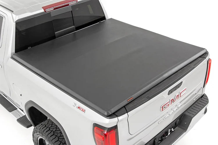 Rough Country SOFT TRI-FOLD BED COVER
CHEVY/GMC 1500 (19-25)