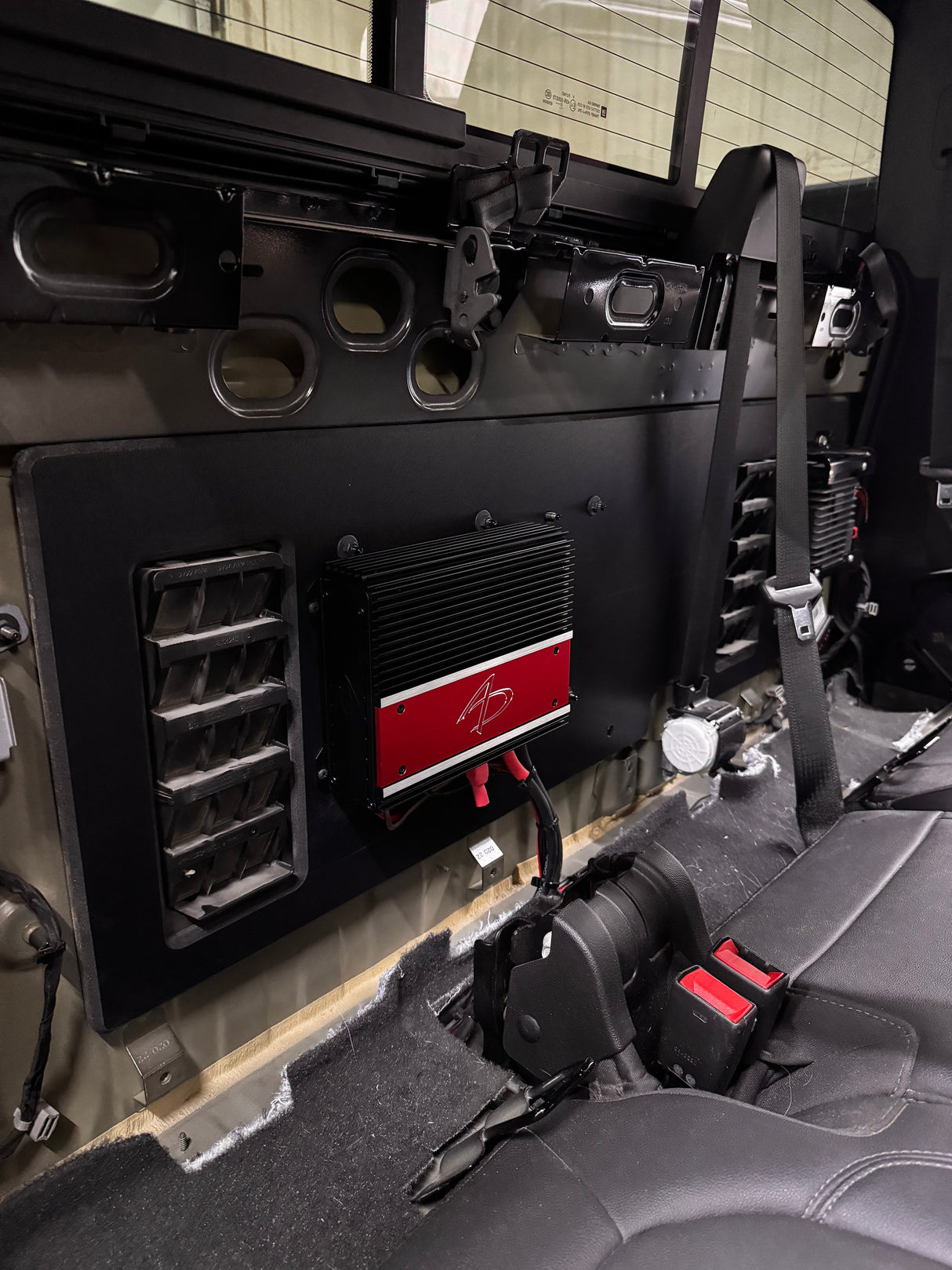 GM Stage 2 Wavtech Thin Pro 2 12's Subwoofer Package