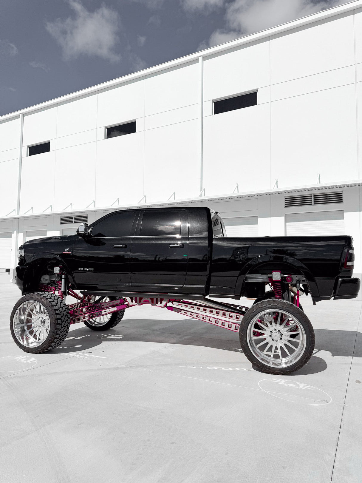 2023 Ram 2500 20 Inch Lift kit Papis