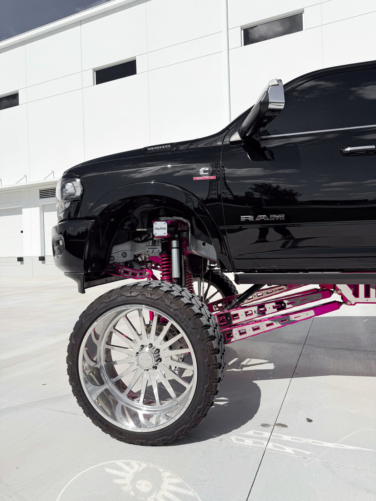 2023 Ram 2500 20 Inch Lift kit Papis