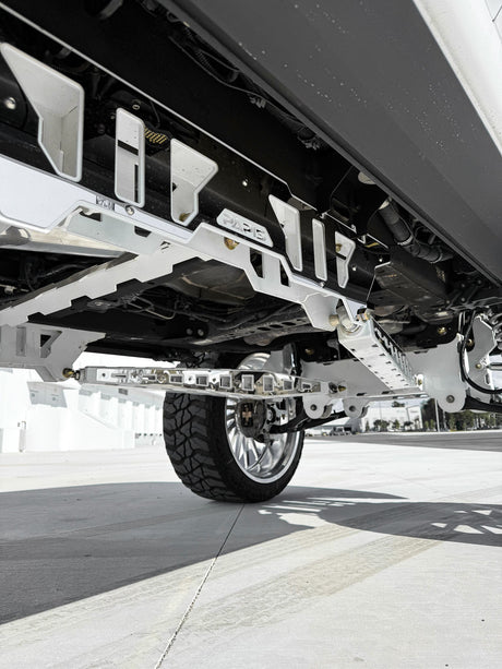2021 Chevy 1500 14 Inch Lift Papis