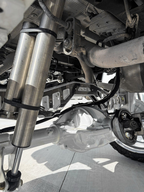 2021 Chevy 1500 14 Inch Lift Papis
