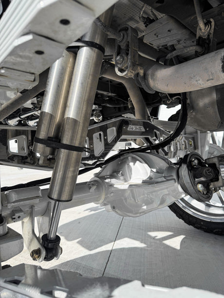 2021 Chevy 1500 14 Inch Lift Papis