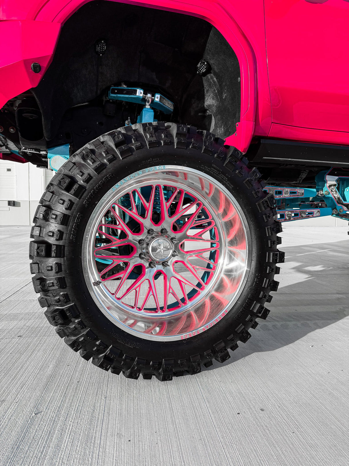 2025 GMC Denali 2500 22 Inch Lift Papis