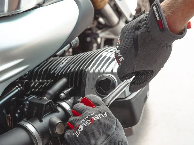 WeatherTech FuelGlove Protective Utility Gloves