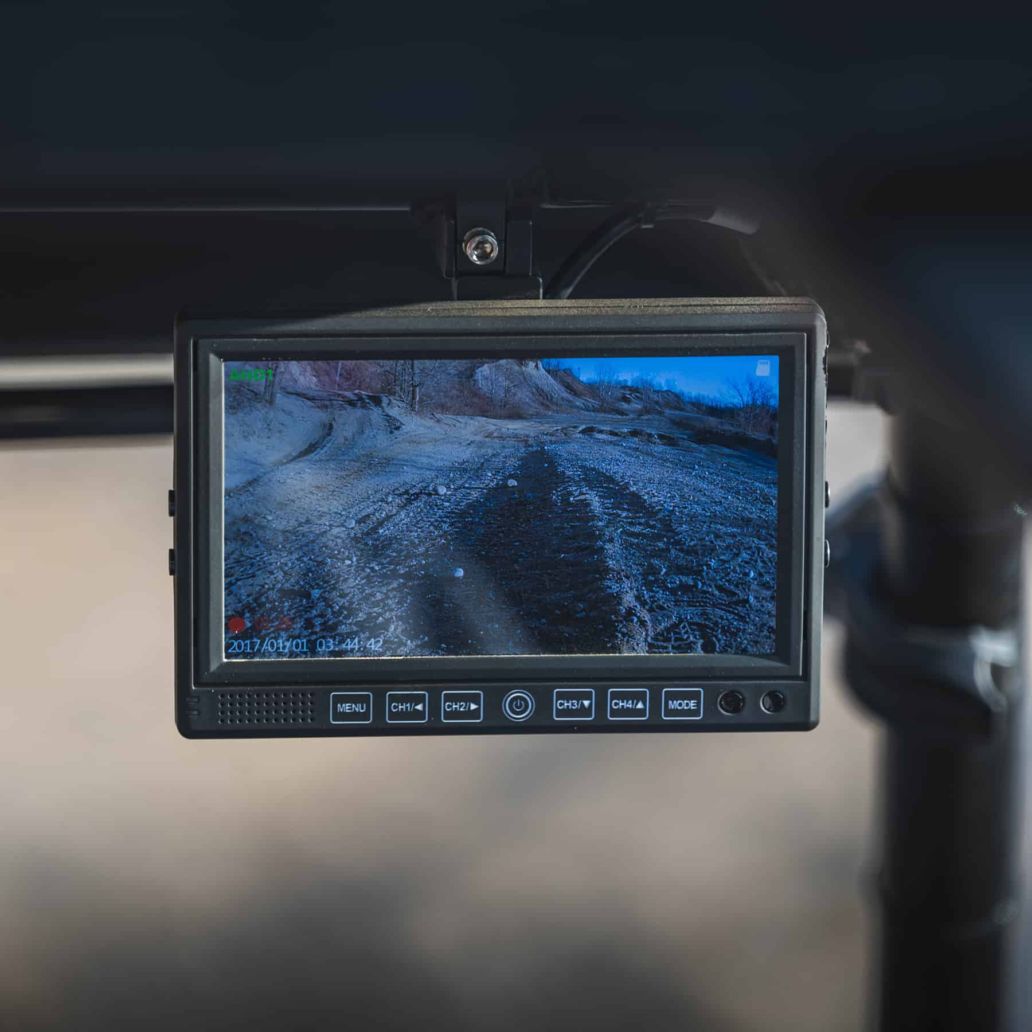 Heavy Duty Vision System with 7″ AHD Monitor