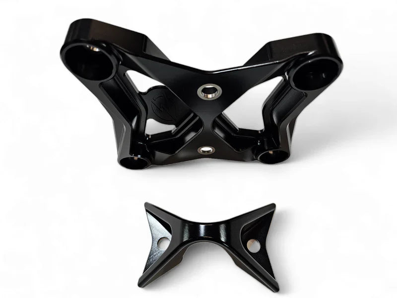ELEKTRIC OFFROAD 2017-2021 Can Am X3 Maverick EOD Radius Rod Plate with Tow Hook Black