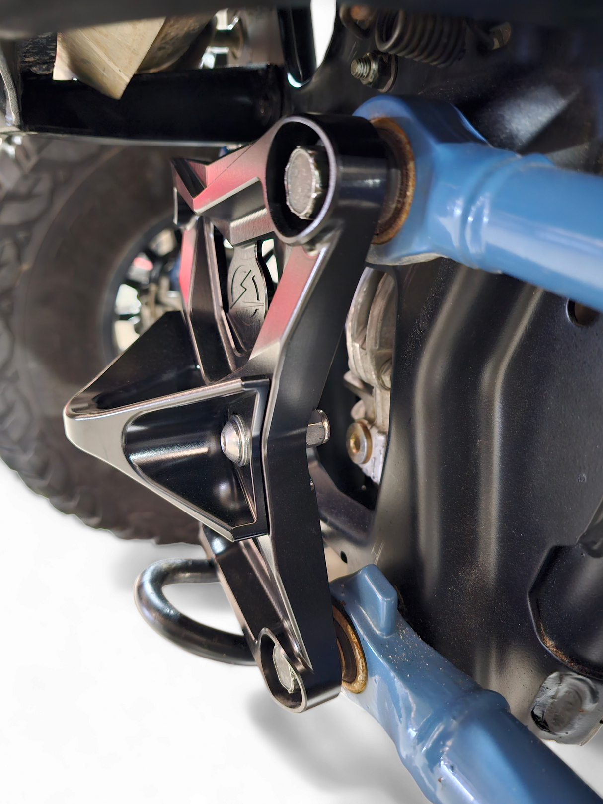2020-2024 Polaris RZR Pro XP Radius Rod Plate with Tow Hook Black www.elektricoffroad.com