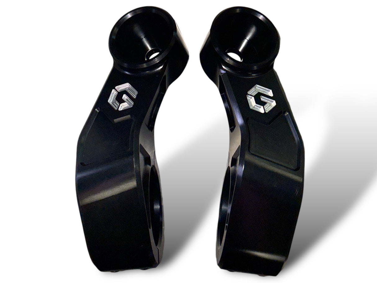 CAN AM MAVERICK R REAR BUMPER/TIRE CARRIER BILLET CLAMP