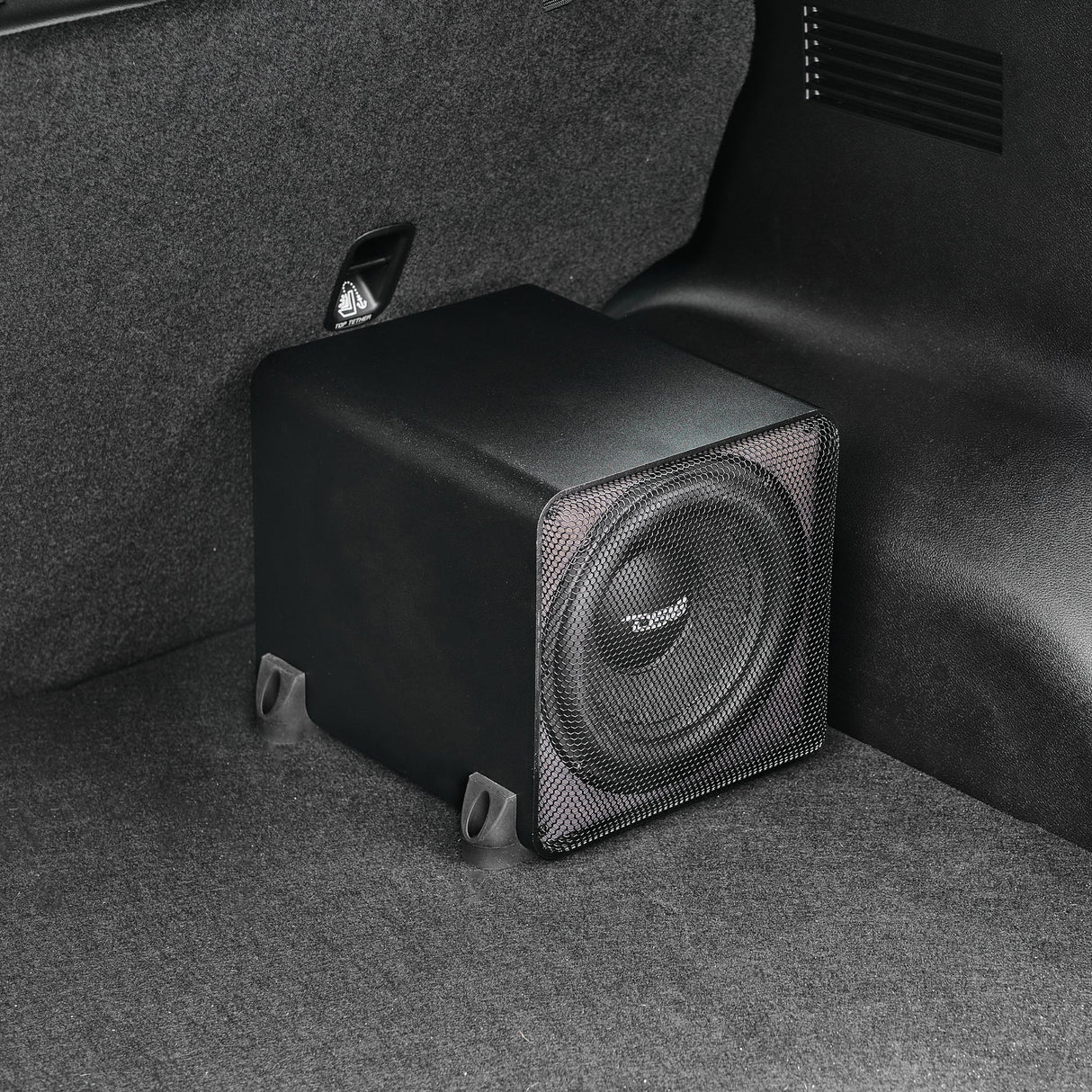 Dual 8" Loaded High End Aluminum Subwoofer Enclosure 300 Watts Rms