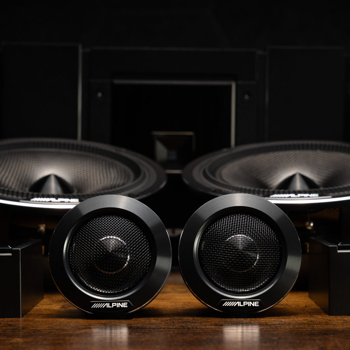Alpine Status Series Plug & Play Full System Bundle Upgrade (Non-B&O System) | '21- Current Ford Bronco