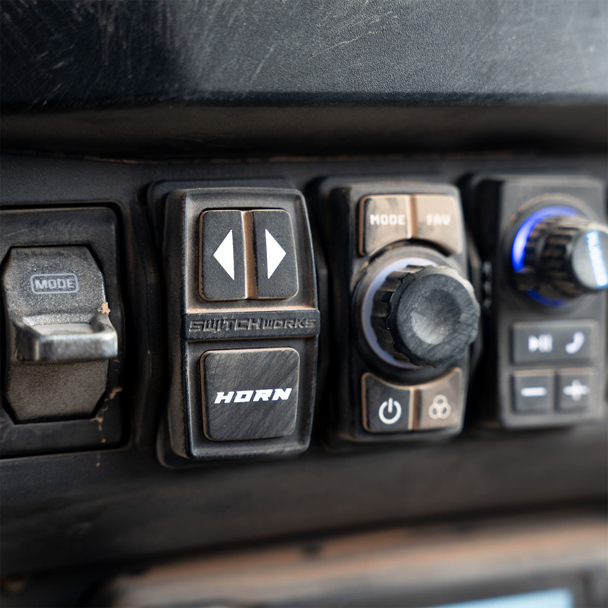 2025-2026 Polaris® RZR Pro Series Snap-In Rocker-Switch Carling Adapter - 6pk