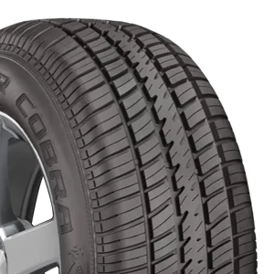 Cooper Cobra Radial G/T P235/60R15 All-Season Tire