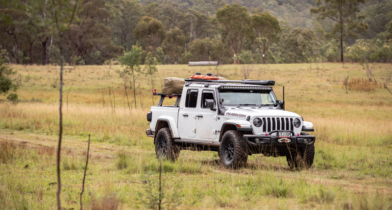 Kit de transport pour Jeep avec support de gouttière Rhino Rack