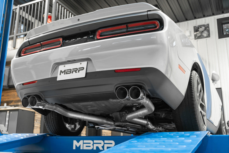 MBRP 15-16 Dodge Challenger RT 5.7L T304 SS 3 pouces double catalyseur arrière CF Quad Tips - Rue