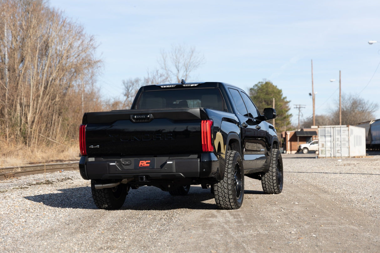 Rough Country 1.75 Inch Leveling Kit Toyota Tundra 2WD/4WD 2022-2026 88000_A