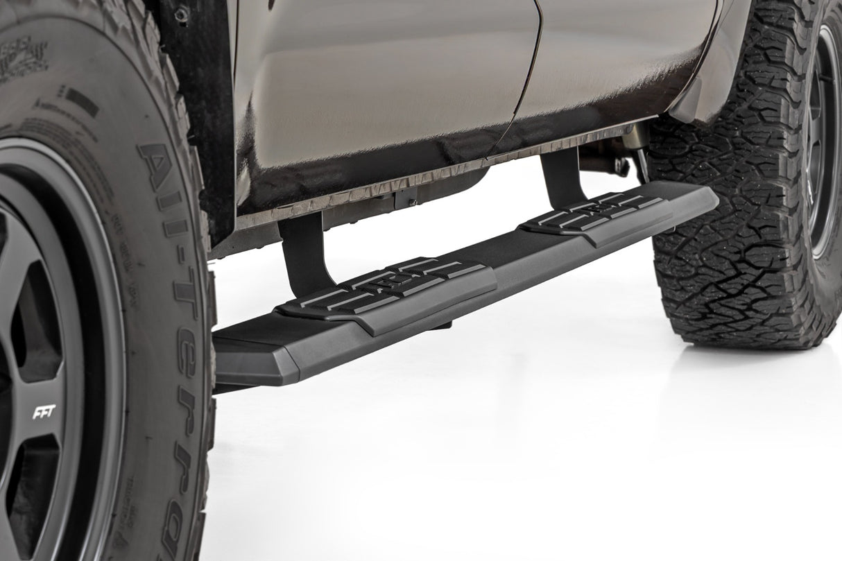 Rough Country TR2 Aluminum Running Boards for Toyota Tundra CrewMax