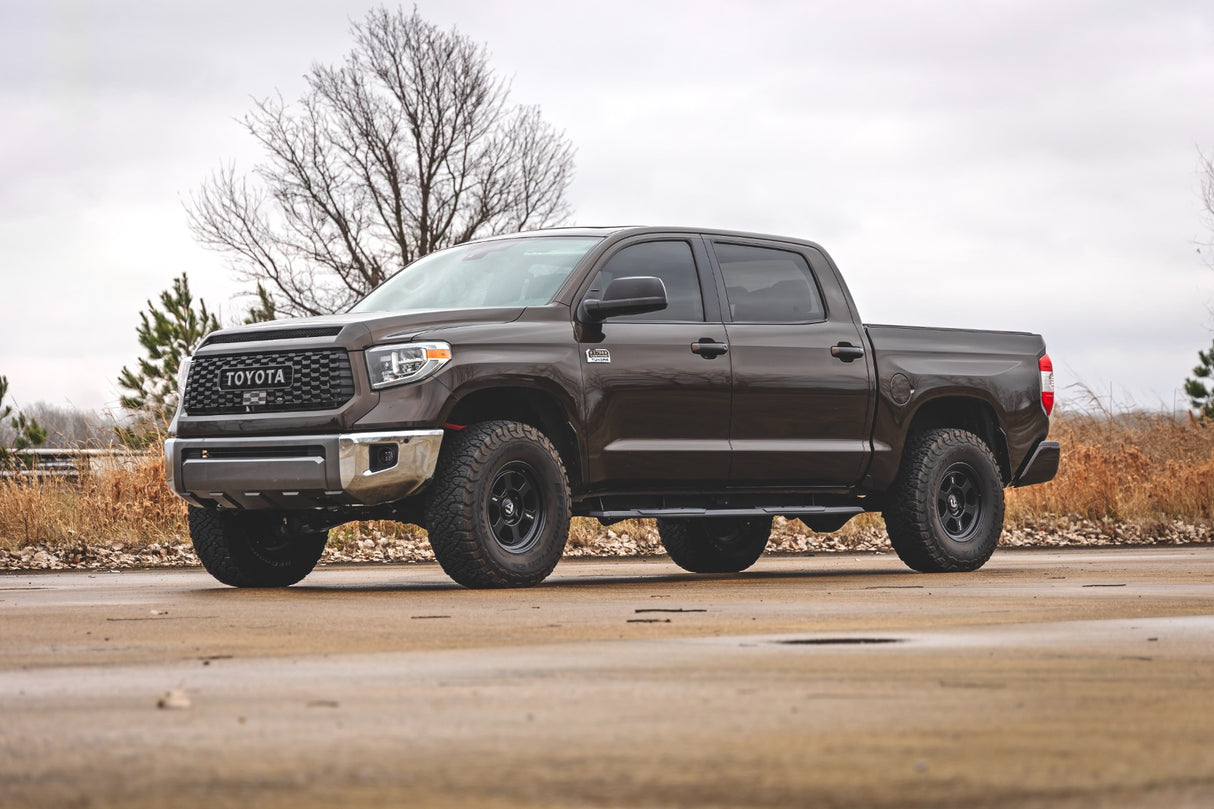 Rough Country TR2 Aluminum Running Boards for Toyota Tundra CrewMax