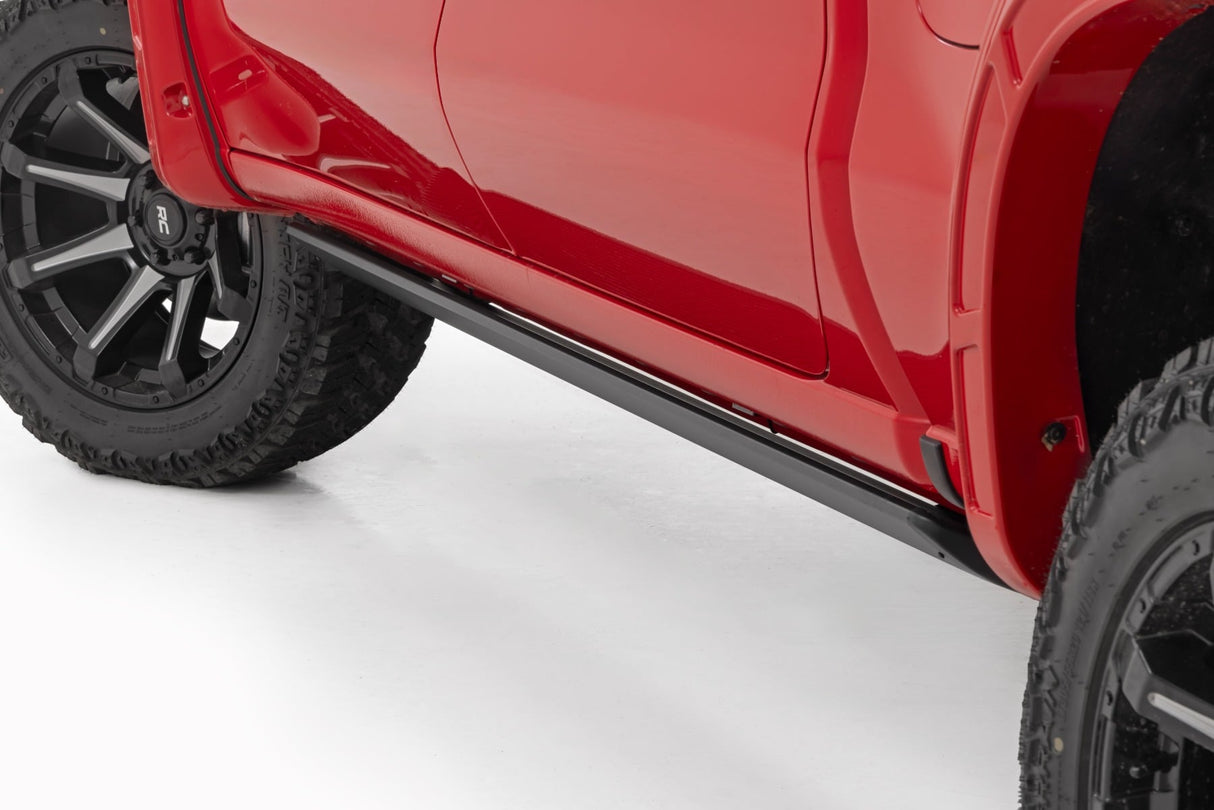 Rough Country HT-Series Power Running Boards for Chevy/GMC Crew Cab