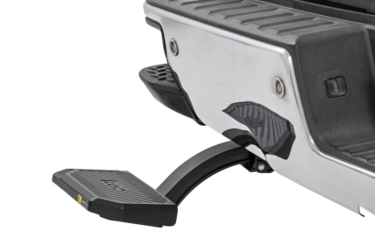 Rough Country Manual Retractable Bed Step for Chevy/GMC 1500 2014-2018