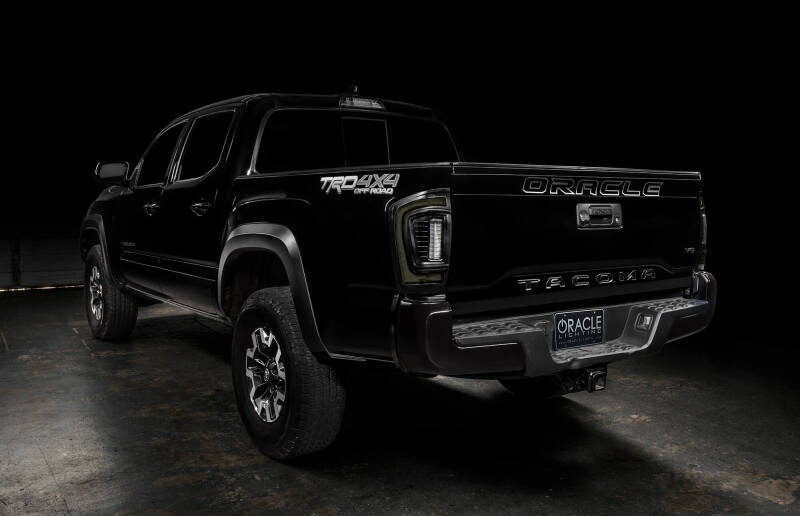 Feux arrière à DEL encastrés Oracle Lighting 16-23 Gen 3 Toyota Tacoma Black Series VOIR LA GARANTIE