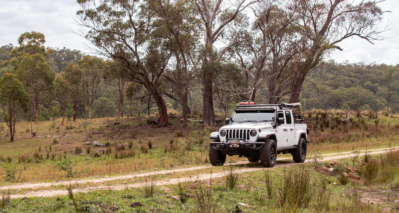 Kit de transport pour Jeep avec support de gouttière Rhino Rack