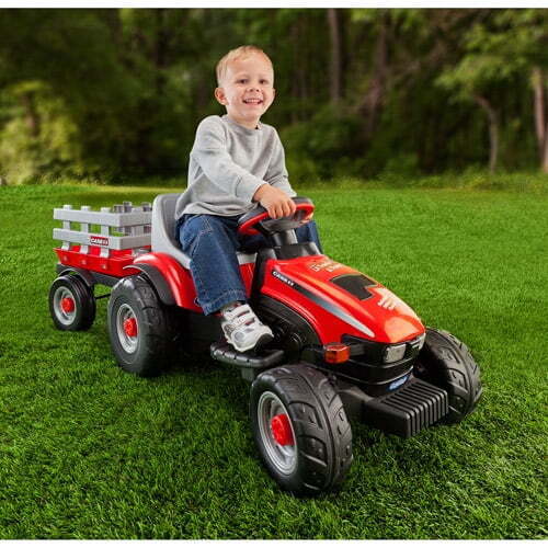 Case IH Lil' Tractor and Trailer: 6V Battery-Powered Ride-On for Kids