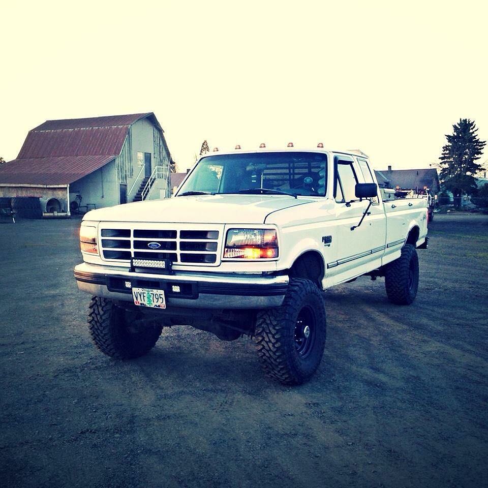Complete Performance Six Piece Clear Black Headlight Kit - BLEM - 1992-1997 Ford F-Series & Bronco Complete Performance