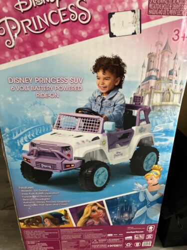 Disney Princess 6V Battery-Powered HUV150 SUV Ride-On in White/Purple