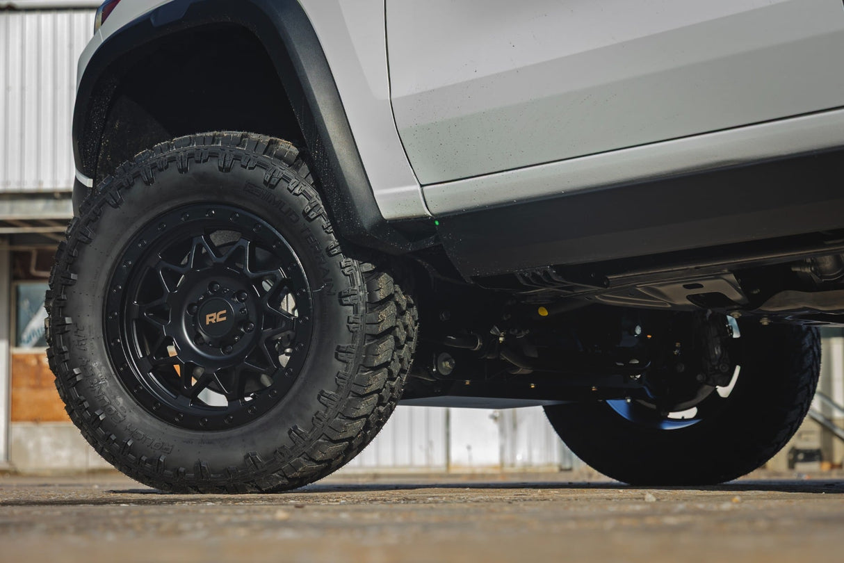 Rough Country 78 Series Simulated Beadlock Wheel 18x9 5x5.5