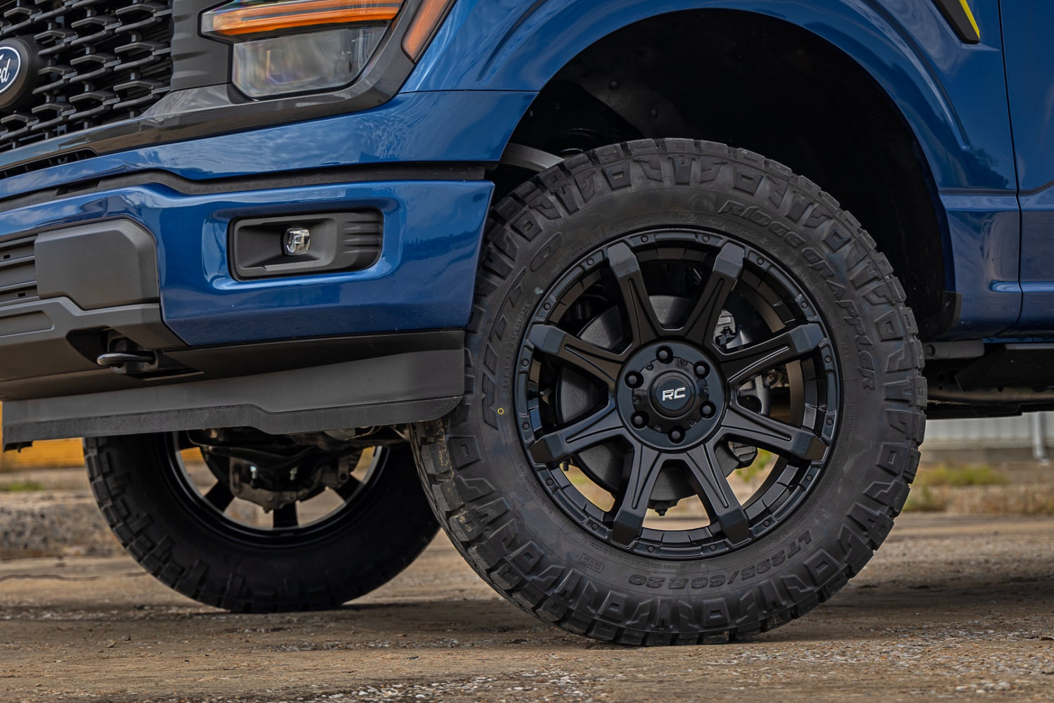 Rough Country 81 Series Wheel 20x9 8x180 Bolt Pattern