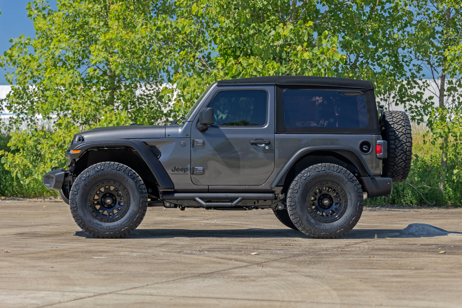 Rough Country 82 Series Wheel 5x5.5 Bolt Pattern